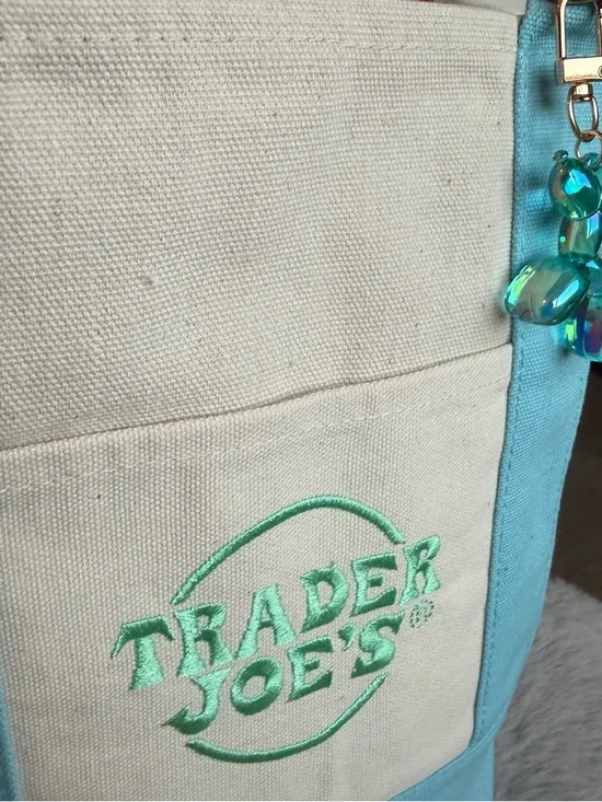 2026 Limited Edition Trader Joe's Mini Blue Canvas Tote with Balloon Dog Charm - Picture 5 of 9